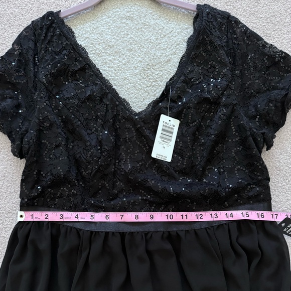 NWT Torrid Special Occasion Dress - Picture 9 of 12